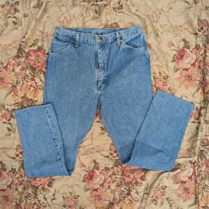 Wrangler women’s cowboy‑cut 14MWZAW 100% cotton Light Wash Jeans, 13x32